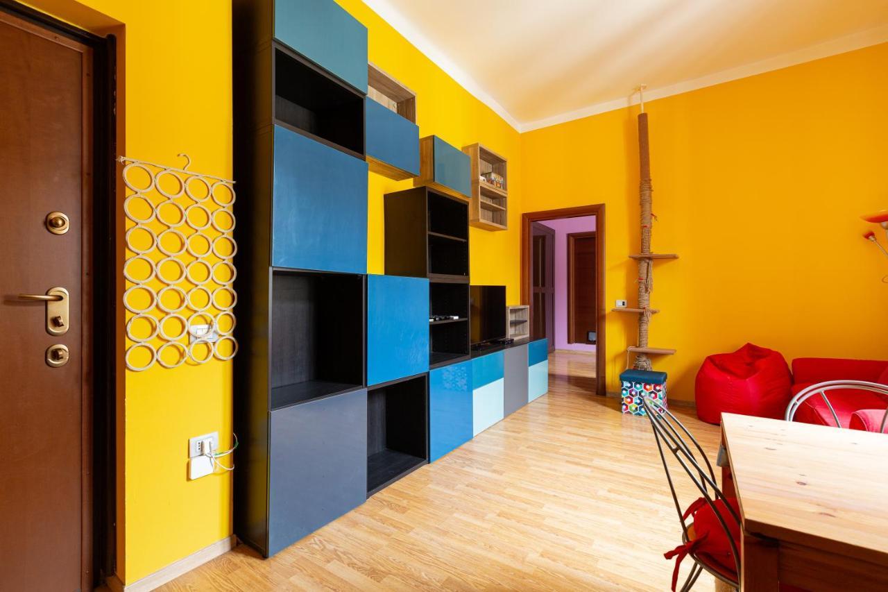 Milano Viale Umbria Colorful Apartment Exterior photo
