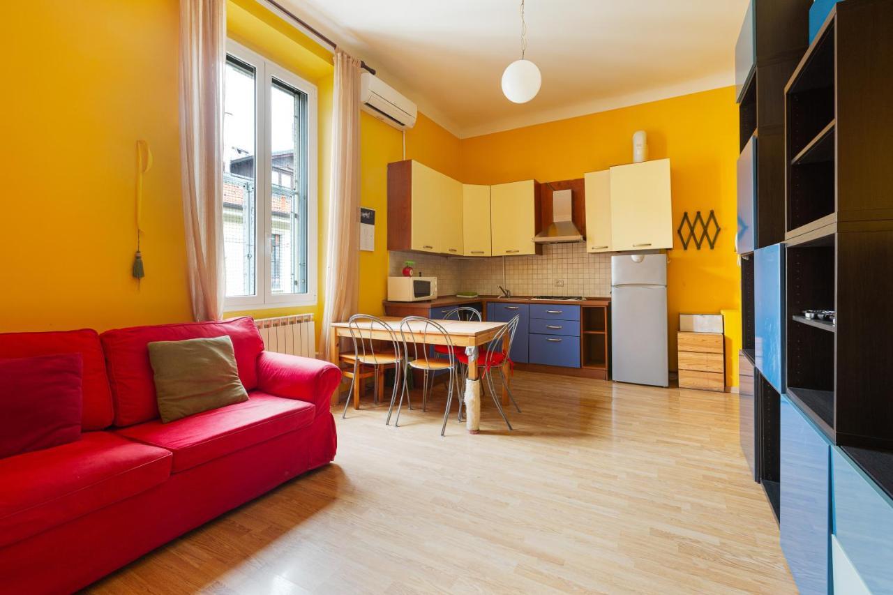 Milano Viale Umbria Colorful Apartment Exterior photo