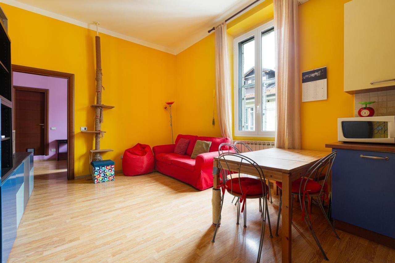 Milano Viale Umbria Colorful Apartment Exterior photo
